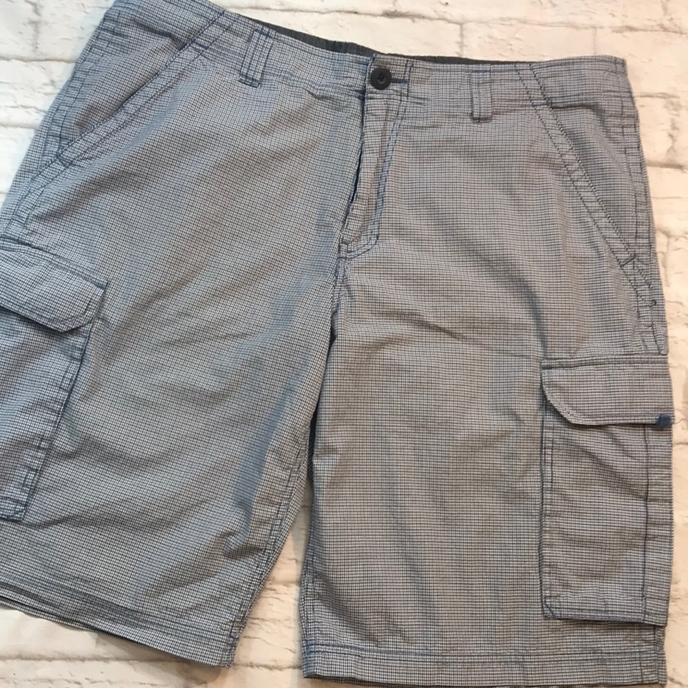 Pronto Uomo Blue plaid shorts EUC SIZE 40
